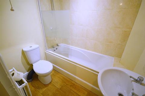 undefined, Queen Street, Scarborough YO11