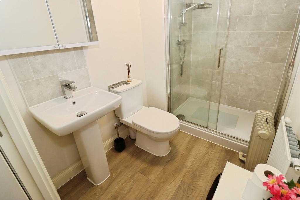 Ensuite