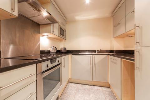 undefined, Chiswick High Road, London W4