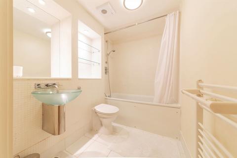 undefined, Chiswick High Road, London W4