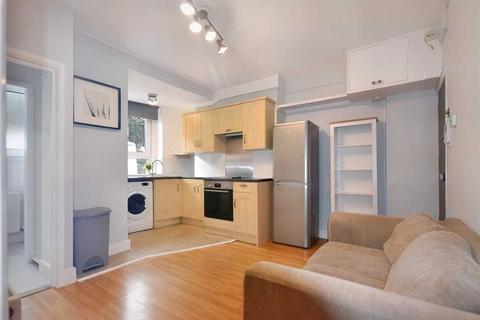 undefined, Dewsbury Court, Chiswick, London