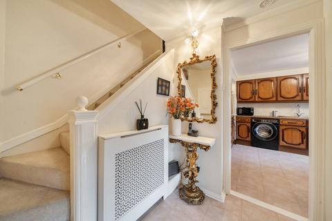 2 bedroom apartment for sale, Laxley Close, London
