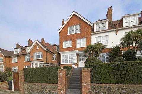 undefined, Bracknell Gardens, London NW3