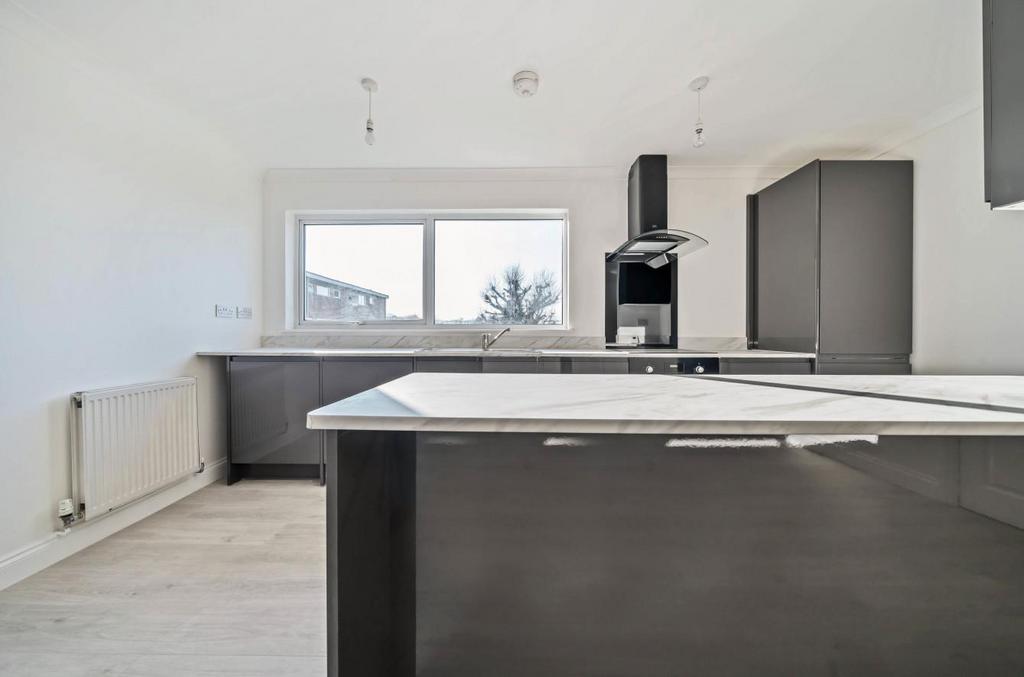 Davidson Frost-Wellings,Kitchen open.jpg