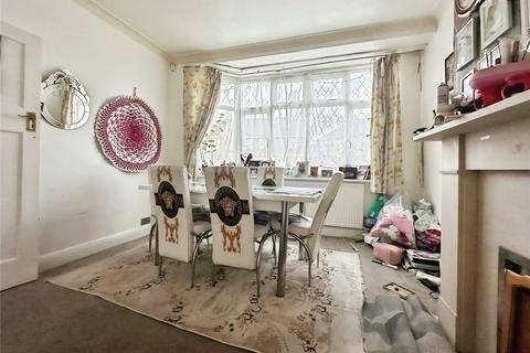 4 bedroom terraced house to rent, Priory Road, Hounslow, Middlesex, TW3