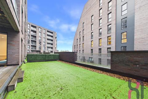 2 bedroom flat for sale, The Plaza, 1 Advent Way, Ancoats, Manchester, M4