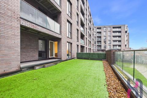 2 bedroom flat for sale, The Plaza, 1 Advent Way, Ancoats, Manchester, M4