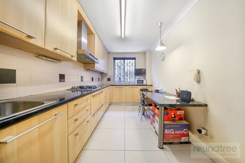 3 bedroom flat for sale, Beatrice Court, Hendon, NW4