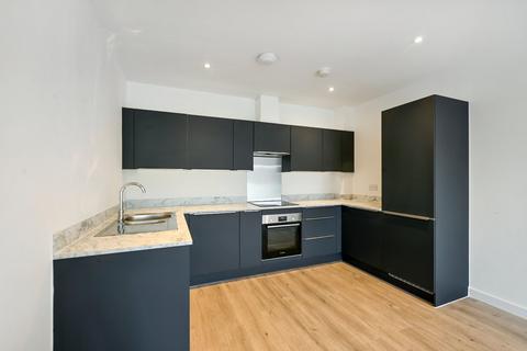 2 bedroom apartment to rent, Parkview East, Ashford, Kent, TN23