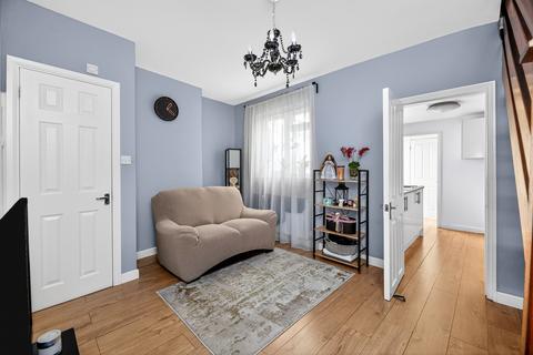 3 bedroom terraced house for sale, winkfield road, London, E13