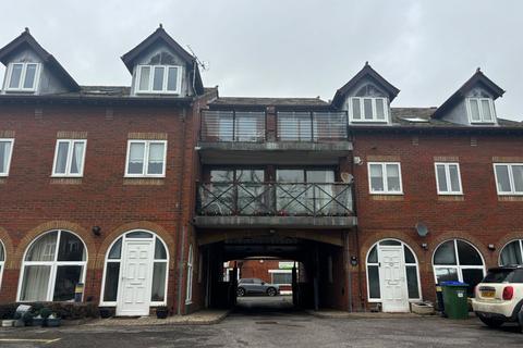 undefined, Shore Road, Southampton SO31