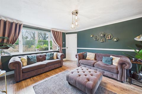 4 bedroom semi-detached house for sale, Bridgeside, Stretton DE13