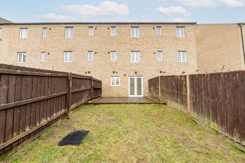 4 bedroom terraced house for sale, Harlow Crescent, Milton Keynes MK4