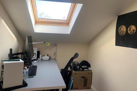 1 bedroom apartment for sale, Alexandra Road, Farnborough GU14