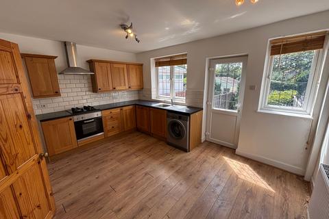 undefined, Mancroft Road, Caddington, LU1