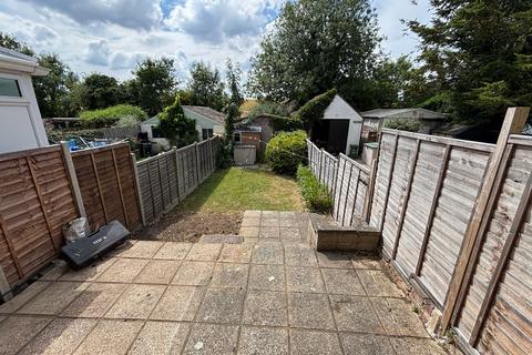 undefined, Mancroft Road, Caddington, LU1
