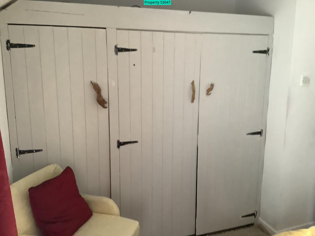 Fitted wardrobes