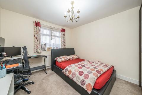 3 bedroom terraced house for sale, Essex Avenue, Isleworth TW7