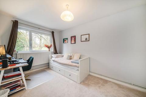 2 bedroom flat for sale, Clarence Lane, London SW15