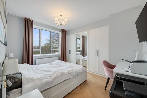 2 bedroom flat for sale, Wickham Road, Beckenham BR3