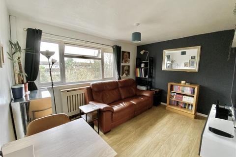 undefined, Mitcham Place, Bradwell Common