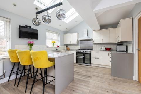 5 bedroom detached house for sale, St. Vigor Way, Colden Common, SO21