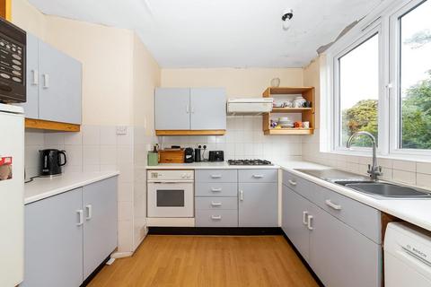 undefined, Alleyn Crescent, Dulwich, London, SE21