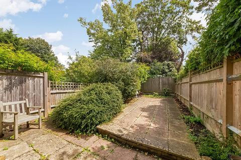 undefined, Alleyn Crescent, Dulwich, London, SE21