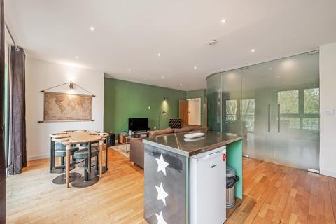 undefined, Hoxton Square, Shoreditch, N1