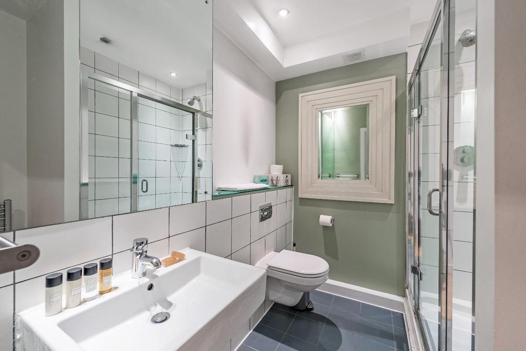 25927 hunters flat 2 11 hoxton square 1.jpg