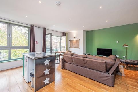 2 bedroom flat to rent, Hoxton Square, Shoreditch, N1