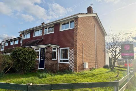 3 bedroom semi-detached house to rent, Queens Avenue, Wallingford