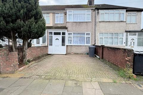 undefined, St Josephs Drive, Southall, UB1