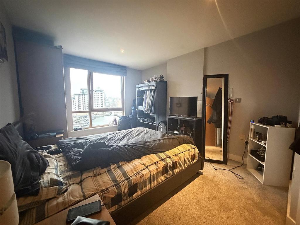 Bedroom 1.jpeg