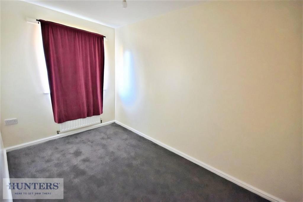 Second bedroom