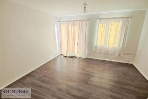 3 bedroom terraced house to rent, Alisha Vale, Easington Colliery, County Durham
