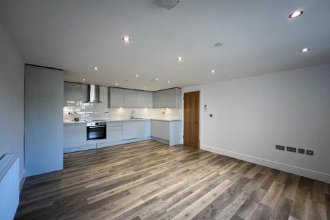 3 bedroom apartment to rent, Linden Grove, New Malden KT3