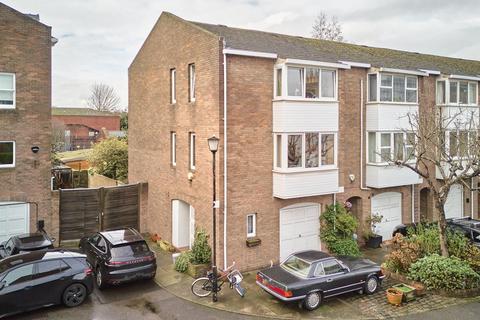 undefined, Lord Napier Place, Upper Mall, W6