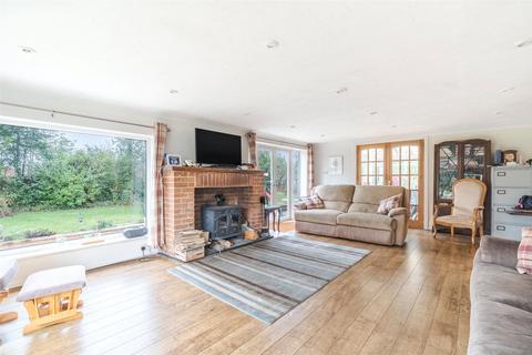 6 bedroom detached house for sale, Highfield Road, Corfe Mullen, Wimborne, Dorset, BH21