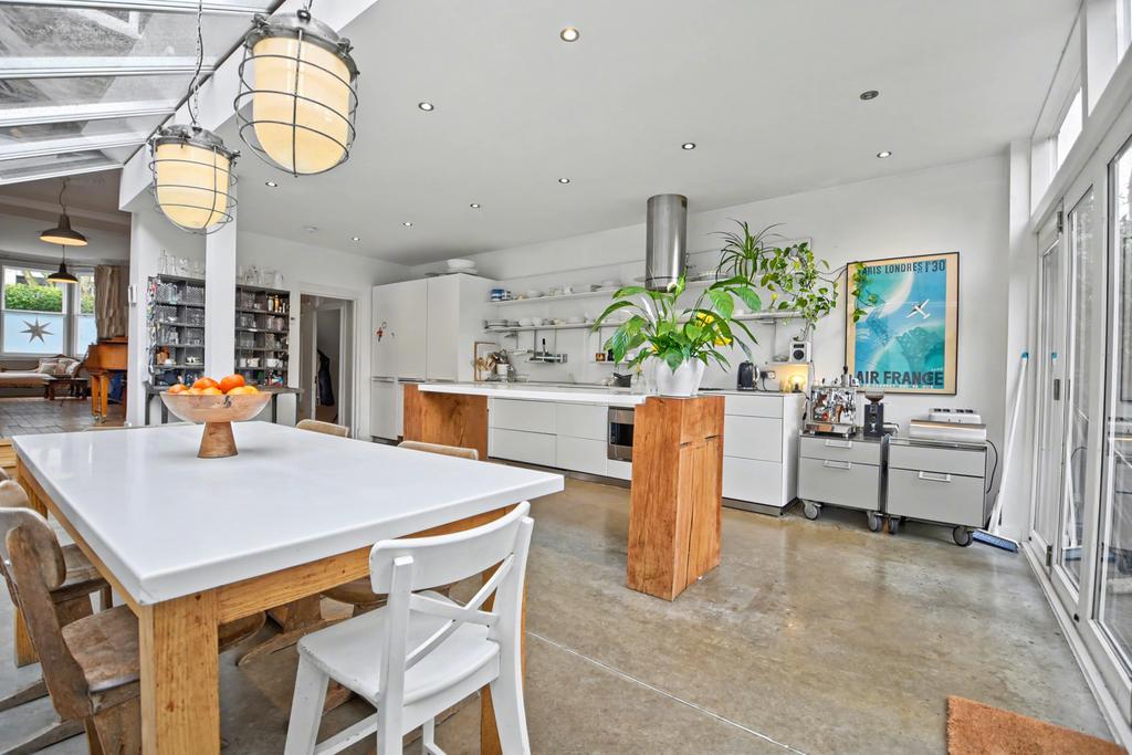 Kitchen, open plan living