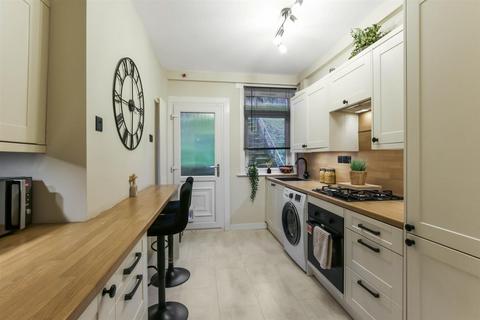 undefined, Glenmavis Drive, Bathgate EH48