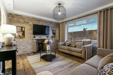 undefined, Glenmavis Drive, Bathgate EH48