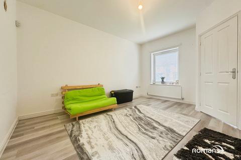 3 bedroom semi-detached house for sale, Trinity Way, Basingstoke, Hampshire