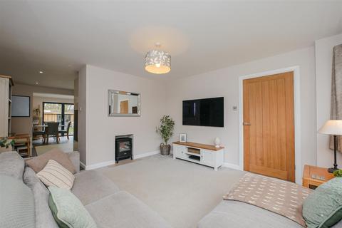 undefined, Farm Close, Chalgrove OX44