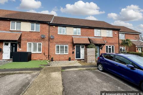 undefined, Yew Close, Basildon SS15