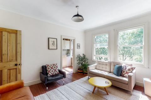 2 bedroom flat for sale, Queensdown Road, Hackney