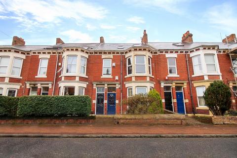 2 bedroom flat to rent, Simonside Terrace, Newcastle Upon Tyne