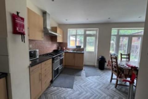5 bedroom semi-detached house for sale, Dollis Hill Lane, London, NW2