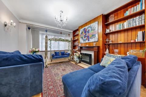 5 bedroom semi-detached house for sale, Chadwell Avenue, Chadwell Heath, RM6