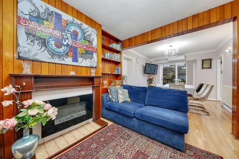 5 bedroom semi-detached house for sale, Chadwell Avenue, Chadwell Heath, RM6